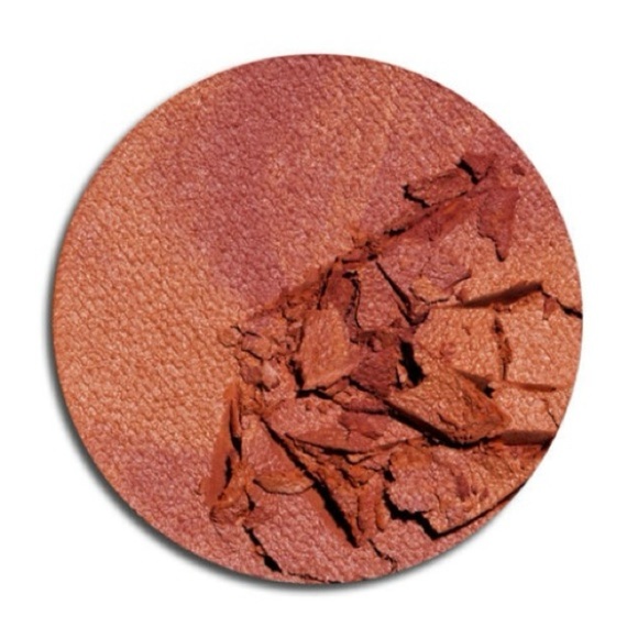 Huda Beauty 06 Sassy Saffron Glowish Blush Powder - Picture 2 of 5